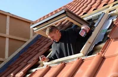 Pose de fenêtres de toit Velux à Damparis